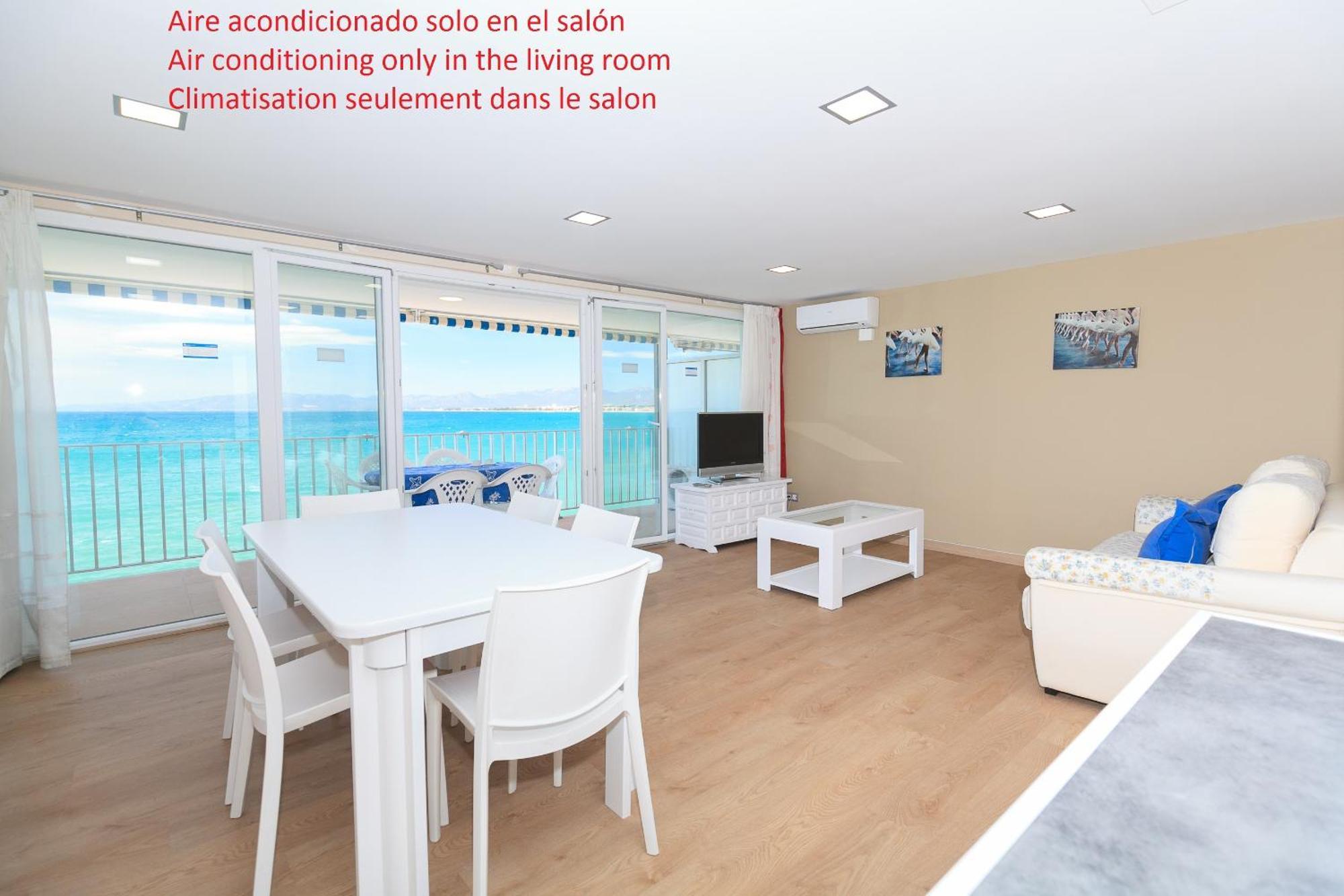 Uhc Acantilados Family Apartments Salou Exteriér fotografie
